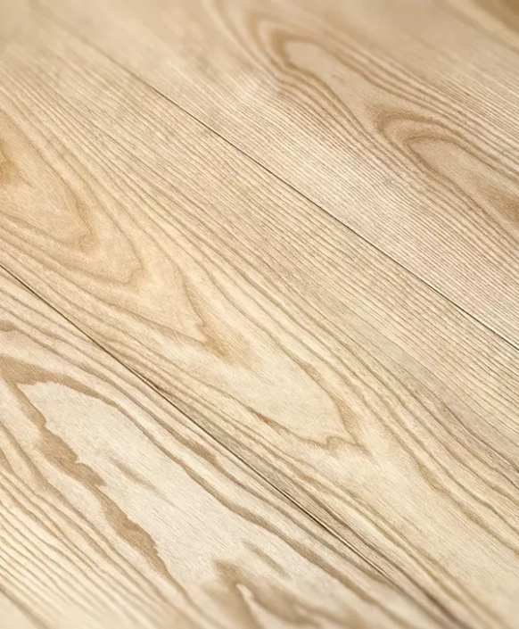 Esche Holzboden